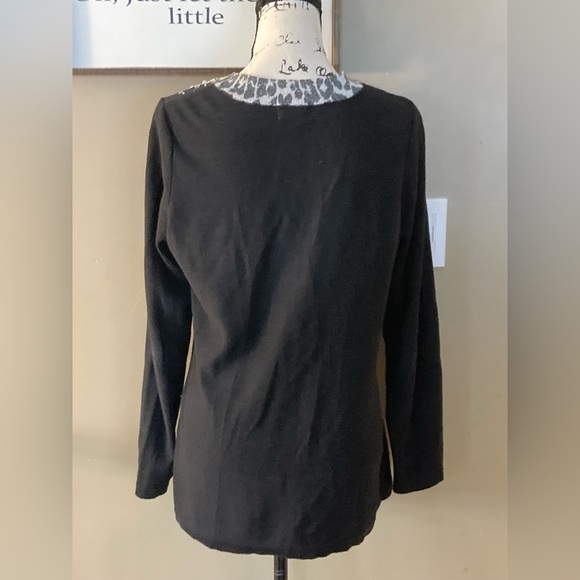 Berek Travelsmith Women’s Sz M Black Winter Snowflake Cardigan Sweater s… - Picture 6 of 8